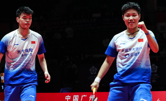 印尼队鏖战印度队，黄鸭组合统治全场