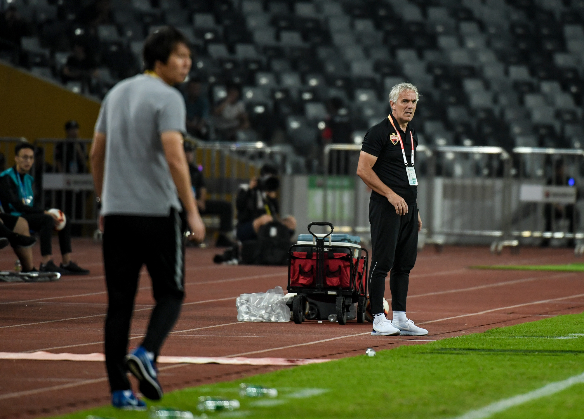 开云体育在线-武汉卓尔主场大捷，深圳佳兆业遭遇三连败